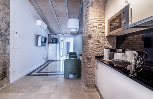 Alfalfa Apartment | 2 Bed 2 Bath Deluxe Apt