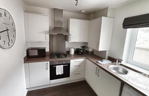 Central Aberdeen Apartment | 2 Bed 2 Bath, Ground Floor, Outwith LEZ zone by Lains Lettings