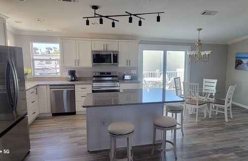 Fort Myers Beach House | 2 Bed/2 Bath Home in Gated Community on San Carlos Blvd. Only 2 miles from FMB.