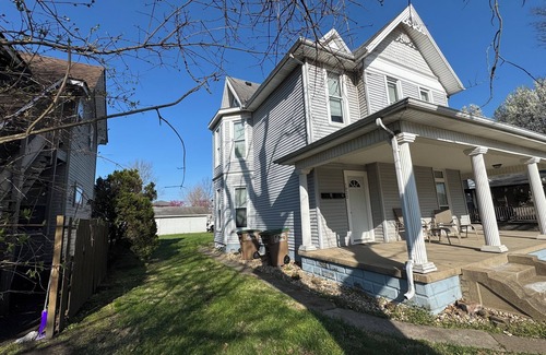 Columbus Apartment | 2-bed apartment/Downtown Columbus/parking/WiFi/LOCATION! LOCATION!