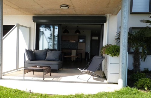 La Tranche-sur-Mer Apartment | 2-bed apt, direct beach access, ground floor, pool, pets OK