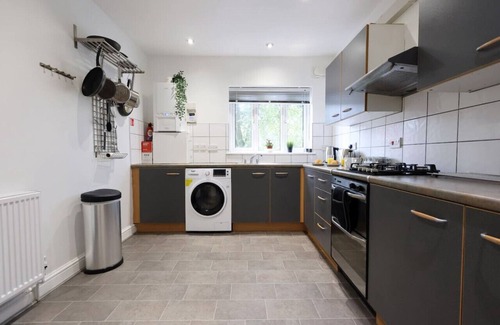 Pontcanna Apartment | 2 bed apt with amazing views