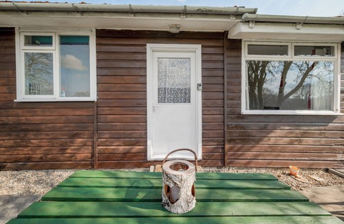 Contin Ski Chalet | 2 Bed Chalet - Sleeps 3 - Parking - Wifi