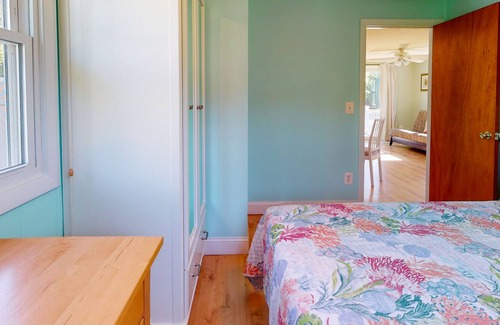 Green Hill Cottage | 2-bed cottage, near Green Hill Beach, URI