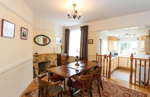 Deal Cottage | 2 Bed Cottage - Sleeps 4 - Parking - Pets - Wifi