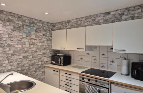 The Docks Apartment | 2 bed GF Docklands Apartment - Free Parking for 1 car