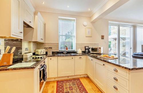South Charlton House | 2 Bed in Alnwick CN218