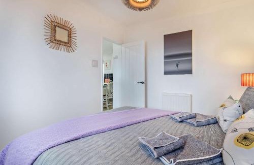 Bacton House | 2 Bed in Bacton 75391