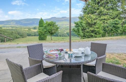 Llangammarch Wells House | 2 bed in Builth Wells BN059