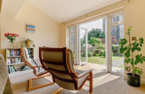 Angarrack House | 2 Bed in Hayle 92505