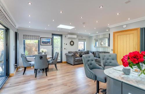 Darlington House | 2 Bed in Heighington oc-c32585