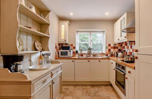 Holt House | 2 Bed in Holt NCC08