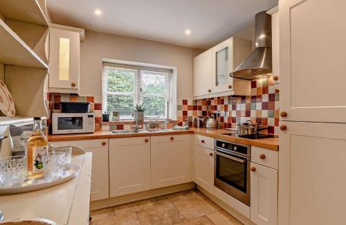 Holt House | 2 Bed in Holt NCC08