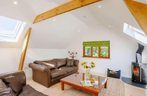 Umberleigh House | 2 Bed in Kings Nympton 87985