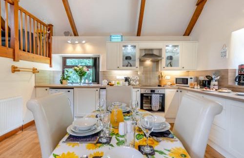 Beaworthy House | 2 Bed in Launceston TILLI