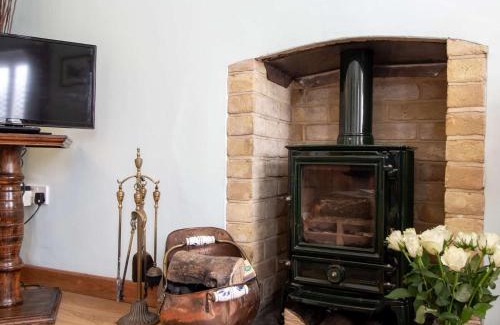 Little Walsingham House | 2 Bed in Little Walsingham KT093