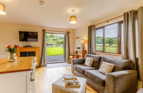 Penybont House | 2 Bed in Llandrindod Wells 88203