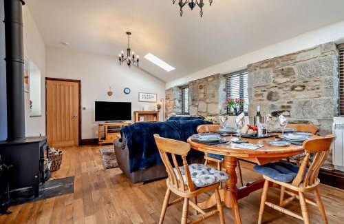 Saint Columb Major House | 2 Bed in Newquay TREBU