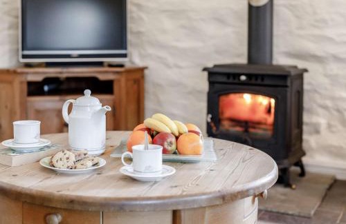 Redruth House | 2 Bed in Portreath FORGM