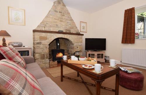 Rowlands Gill House | 2 Bed in Rowlands Gill CN192