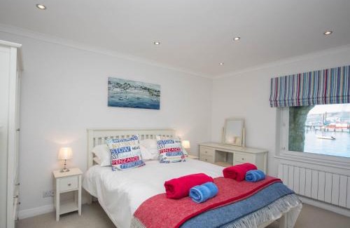 Swanage House | 2 Bed in Swanage DC168