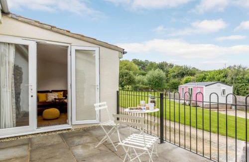 Taunton House | 2 Bed in Taunton 83696