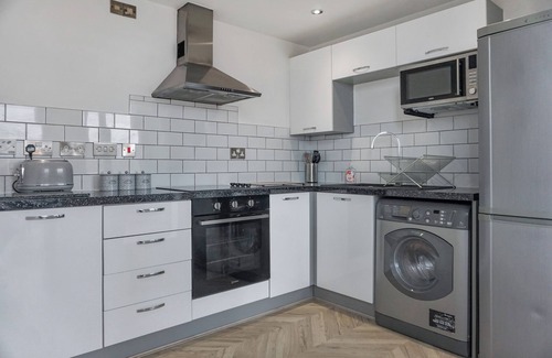 Bordesley Apartment | 2 Bed Penthouse with Beautiful City Views