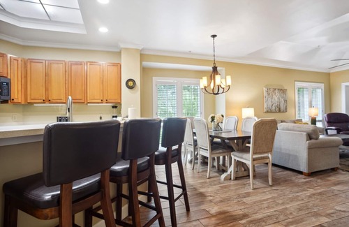 Palmetto Dunes Condo | 2 bed villa with landscape view- Only a short walk to beach in Palmetto Dunes