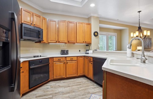 Palmetto Dunes Condo | 2 bed villa with landscape view- Only a short walk to beach in Palmetto Dunes