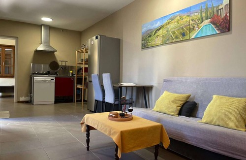 Arico House | 2 bedroom cottage with pool and views