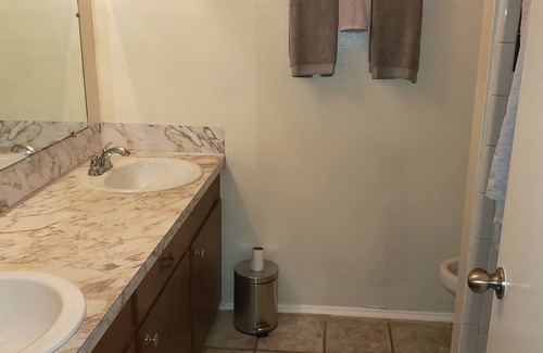 League City House | 2 Bedroom 1 Bath 2 Story