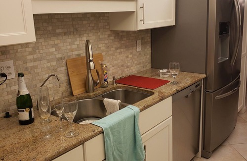 Nokomis Condo | 2 BEDROOM/2 BATHROOM CONDO WITH BEACH ACCESS FOR REMAINDER OF 2022