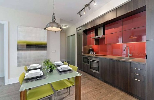 Toronto Entertainment District Apartment | 2 Bedroom/2 Bathroom Suite