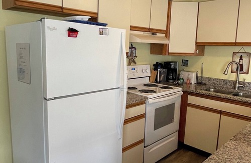 Midtown Ocean City Condo | 2 Bedroom 2 Bathroom Vacation Condo!