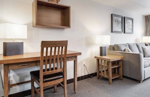 Copperstone Resort Condo | 2 BEDROOM 2ND FLOOR AMAZING MOUNTAIN VIEW FAMILY FRIENDLY CONDO