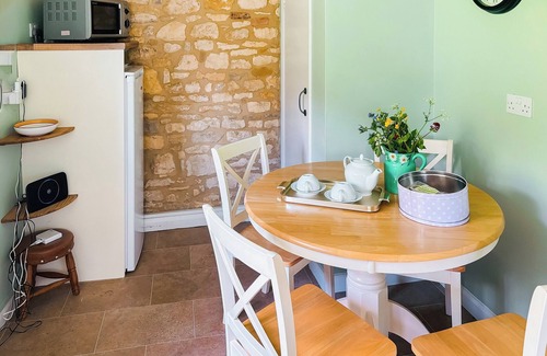 Chipping Campden Cottage | 2 bedroom accommodation in Westington, Chipping Campden