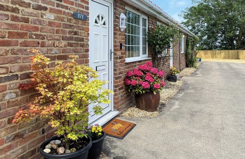 Burgh le Marsh Cottage | 2 bedroom accommodation in Burgh Le Marsh