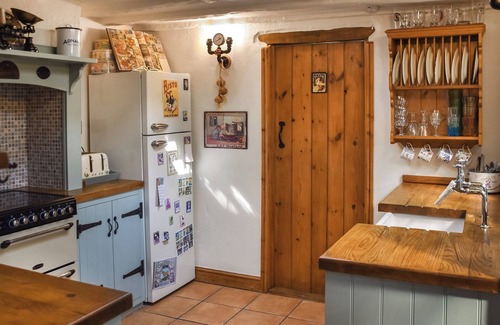 Hopton on Sea Cottage | 2 bedroom accommodation in Great Yarmouth