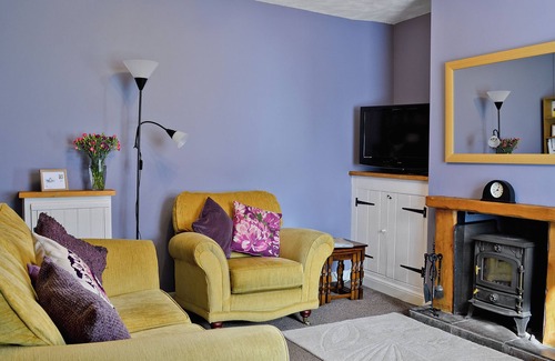 Winterton-on-Sea Cottage | 2 bedroom accommodation in Winterton-on-Sea, near Great Yarmouth