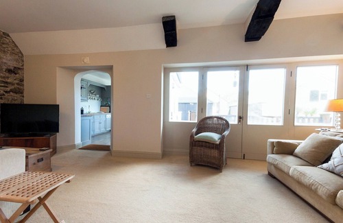 Salcombe Cottage | 2 bedroom accommodation in Island Street