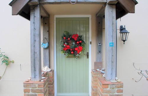 Littlehampton Cottage | 2 bedroom accommodation in Littlehampton, near Arundel