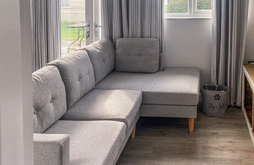 Burry Port Cottage | 2 bedroom accommodation in Burryport