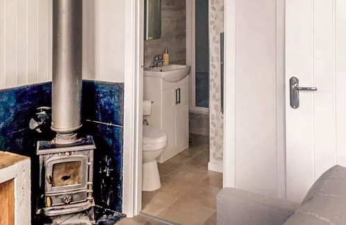 Burry Port Cottage | 2 bedroom accommodation in Burryport