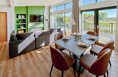 Coleford Ski Chalet | 2 bedroom accommodation in Coleford, Forest oF Dean