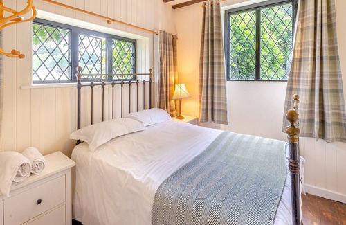 Hastings Cottage | 2 bedroom accommodation in Westfield, near Hastings