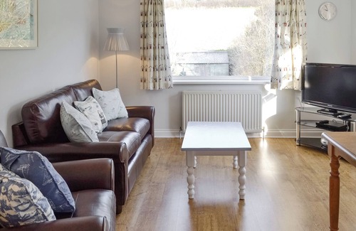 Bridport Cottage | 2 bedroom accommodation in Bothenhampton, near Bridport