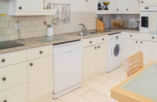 Camborne Cottage | 2 bedroom accommodation in Tehidy Park, near Camborne