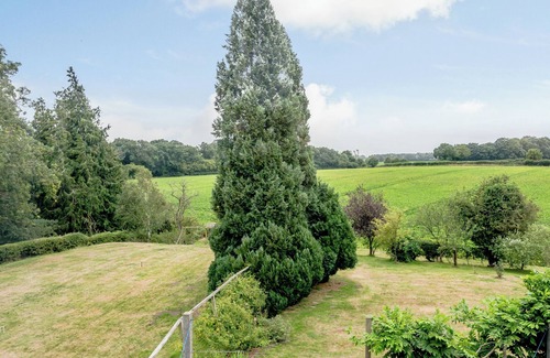 Irstead Cottage | 2 bedroom accommodation in Woodbastwick, near Norwich