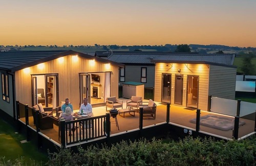 Low Gate Ski Chalet | 2 bedroom accommodation in Hexham