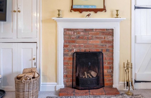 Langham Cottage | 2 bedroom accommodation in Langham, near Holt